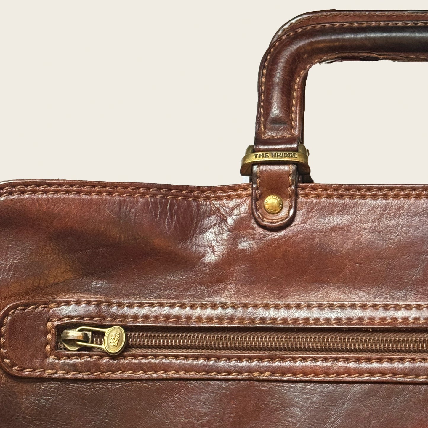 The Bridge brieventas bruin leer